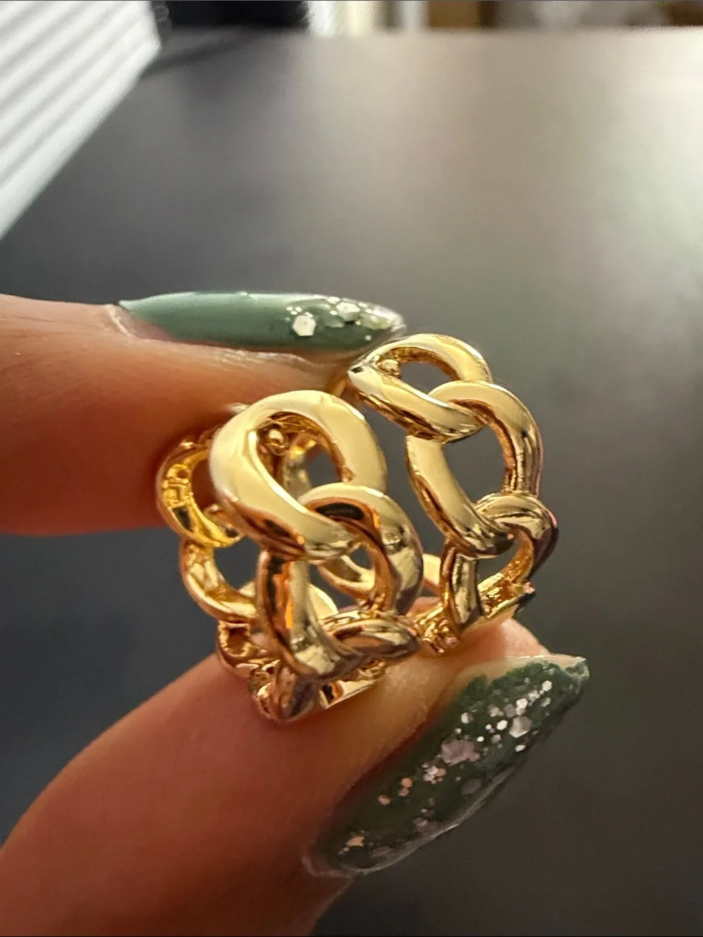 Gold Chain-Link Hoop Earrings - Women Jewelry